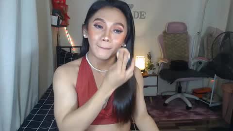 Jade online show from 01-17-25, 01:04