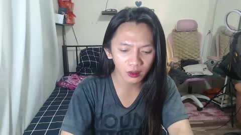 Jade online show from 02-05-25, 08:32