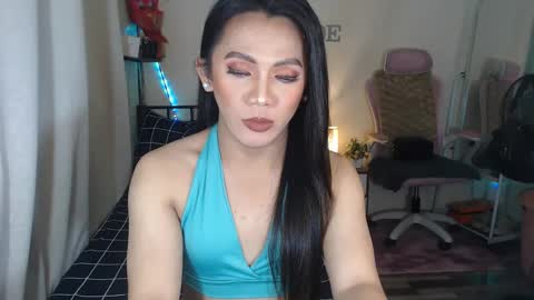 Jade online show from 02-28-25, 09:44