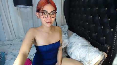 Snapshot of ts_tatiana chatting on 02-08-25, 09:36 billie online show from 02-08-25, 09:36