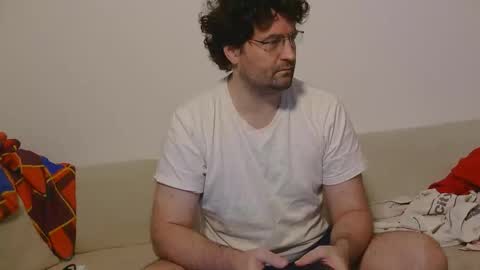 tsartan111 online show from 11-25-25, 03:34