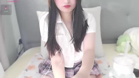 Snapshot of tscn88 chatting on 02-22-25, 02:28 Anne Bebe online show from 02-22-25, 02:28