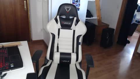 Snapshot of tsdirtyprincess chatting on 09-08-25, 02:27 tsdirtyprincess online show from 09-08-25, 02:27