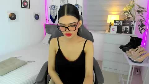 tstoni_talks online show from 11-18-25, 06:23