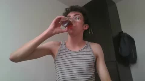 tsuki0308 online show from 01-31-25, 09:59