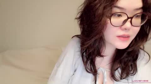 Snapshot of tsunade_chan chatting on 09-30-25, 05:12 Kaya online show from 09-30-25, 05:12