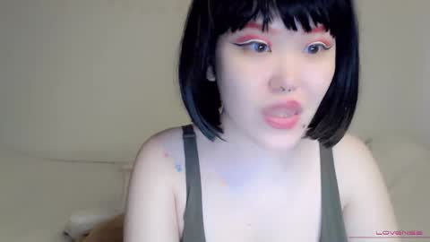 Snapshot of tsunade_chan chatting on 10-12-25, 05:28 Kaya online show from 10-12-25, 05:28