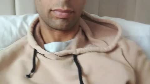 Snapshot of tunisiensexyguy chatting on 12-29-24, 02:31 TunisienSexyGuy online show from 12-29-24, 02:31