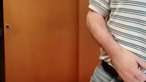 Snapshot of tunoema chatting on 11-08-25, 04:23 tunoema online show from 11-08-25, 04:23