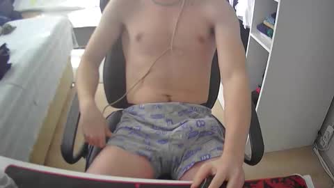 Snapshot of turkyasura chatting on 12-16-25, 11:48 turkyasura online show from 12-16-25, 11:48