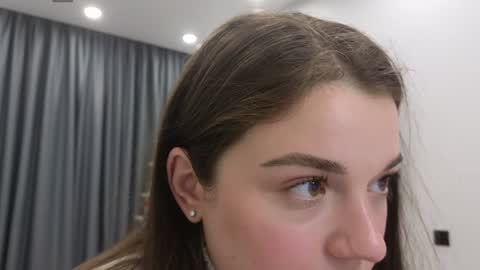 Ariana online show from 12-07-24, 02:53