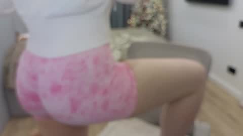 Ariana online show from 01-08-25, 09:12