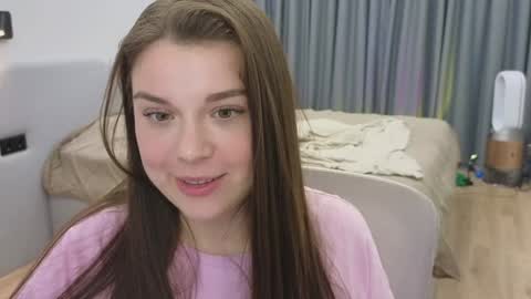 Ariana online show from 01-17-25, 11:40