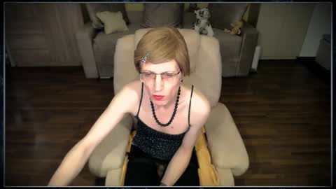 Clementine online show from 12-02-25, 08:08