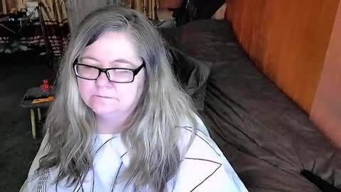 Snapshot of tviks chatting on 03-03-25, 04:03 Lana online show from 03-03-25, 04:03