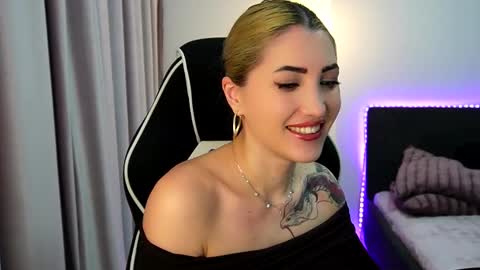 MayCarrey online show from 02-17-26, 05:59