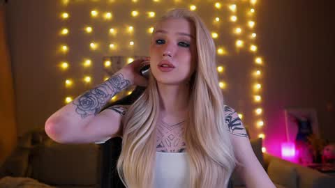 Maria 3 online show from 01-14-25, 04:18