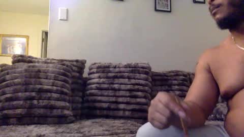 Twin and Lea online show from 02-28-26, 02:56