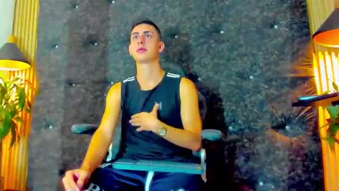 twink_scott19 online show from 11-03-25, 09:48