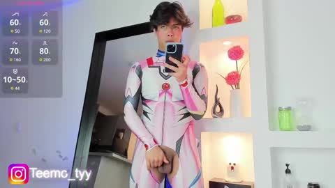 Snapshot of twink_teemo chatting on 09-20-25, 11:06 twink_teemo online show from 09-20-25, 11:06