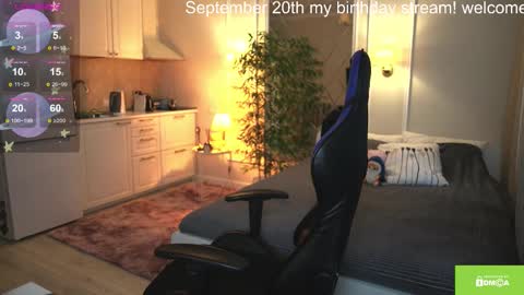 Eva online show from 09-17-25, 03:57