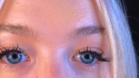 twinklefluff online show from 03-11-25, 01:56