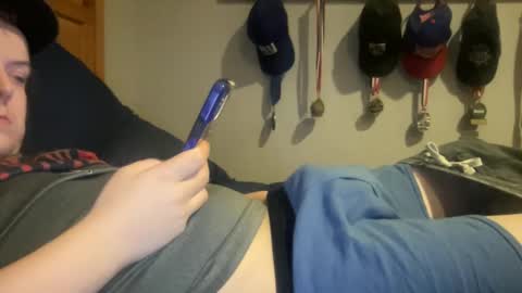 Snapshot of twinkmikexxx12 chatting on 01-01-25, 03:34 mike online show from 01-01-25, 03:34