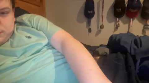 Snapshot of twinkmikexxx12 chatting on 02-01-25, 12:51 mike online show from 02-01-25, 12:51