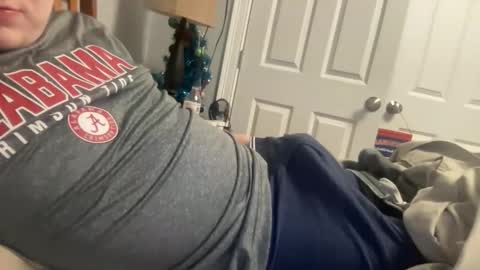 Snapshot of twinkmikexxx12 chatting on 12-02-25, 03:12 mike online show from 12-02-25, 03:12