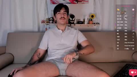 Snapshot of twinkpartyuncut chatting on 02-01-26, 01:59 MASTER GERRY online show from 02-01-26, 01:59