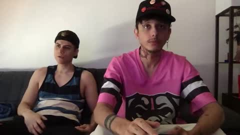 Derrick online show from 11-23-25, 06:08