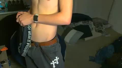 Snapshot of twinktools chatting on 09-25-25, 02:54 shytwink online show from 09-25-25, 02:54