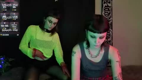 Sin and Skin online show from 11-21-25, 03:22