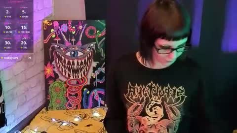 Sin and Skin online show from 11-29-25, 07:39