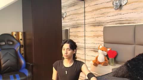 twinslovers_ online show from 02-25-26, 03:49