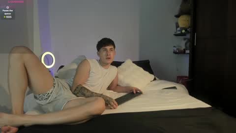 Snapshot of twintease chatting on 01-28-25, 05:35 twintease online show from 01-28-25, 05:35