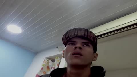 twobadboysonequeen online show from 01-17-26, 07:28