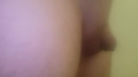 Snapshot of twocmonly chatting on 02-13-26, 08:43 twocmonly online show from 02-13-26, 08:43