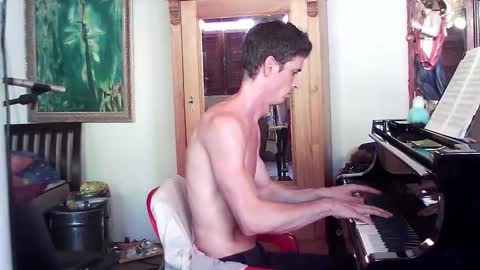 TobeBritta online show from 12-26-24, 07:27