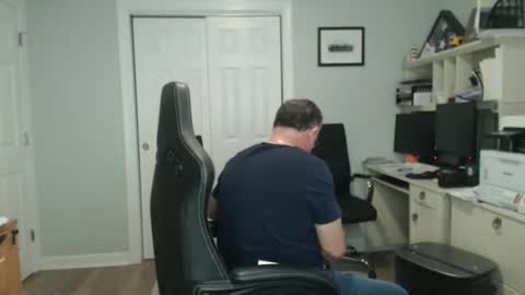 Twopeopleinlove online show from 01-08-26, 11:23