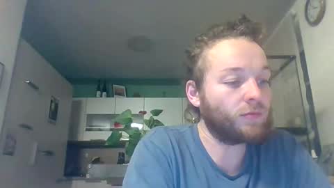 Snapshot of tworoardsdiverge chatting on 10-25-25, 01:57 tworoardsdiverge online show from 10-25-25, 01:57