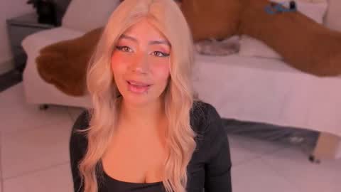  TYLA  online show from 09-21-25, 03:41