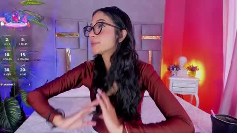 tyla_ks online show from 04-10-26, 07:40