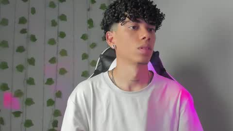 Snapshot of tyler_garcia_ chatting on 02-11-25, 05:05 Tyler Garcia online show from 02-11-25, 05:05