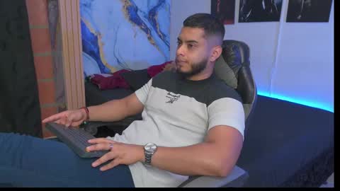 Tyler online show from 09-24-25, 11:52