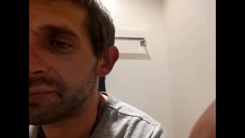 Snapshot of tylerweist727678265 chatting on 10-31-25, 09:54 tylerweist727678265 online show from 10-31-25, 09:54