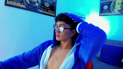   online show from 01-24-25, 03:11