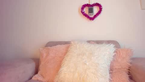 tylla__ online show from 02-25-26, 05:06