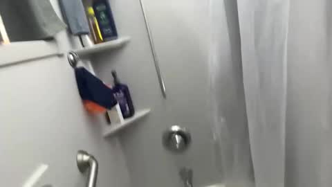 Lil Ron online show from 11-06-25, 04:02