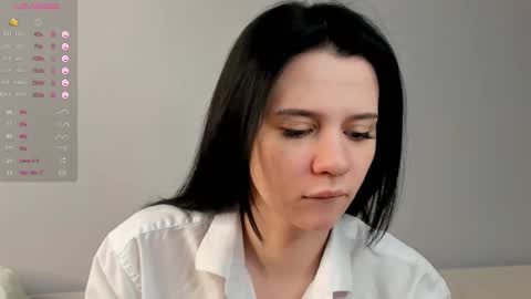 Snapshot of udelaborom chatting on 02-19-25, 08:41 Lili online show from 02-19-25, 08:41